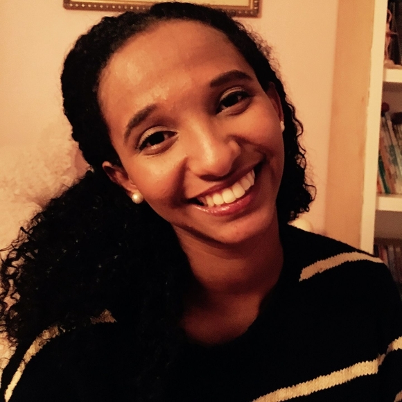 Meet your Posher, Lily - Picture 1 of 1